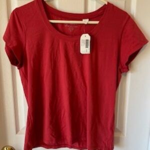 Chicos women's tee size 2 NWT